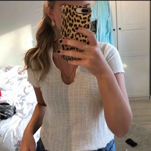  - Säljer topp från Zara ❣️