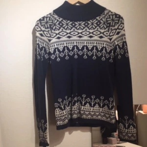  - Tröja från Dobber, knappt använd