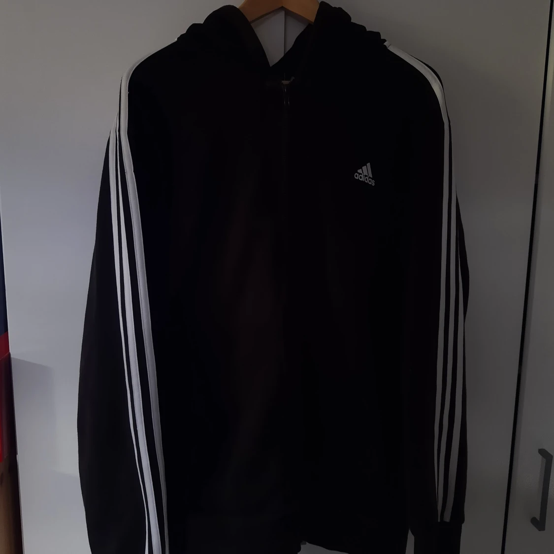 Adidas kofta strl L - 90