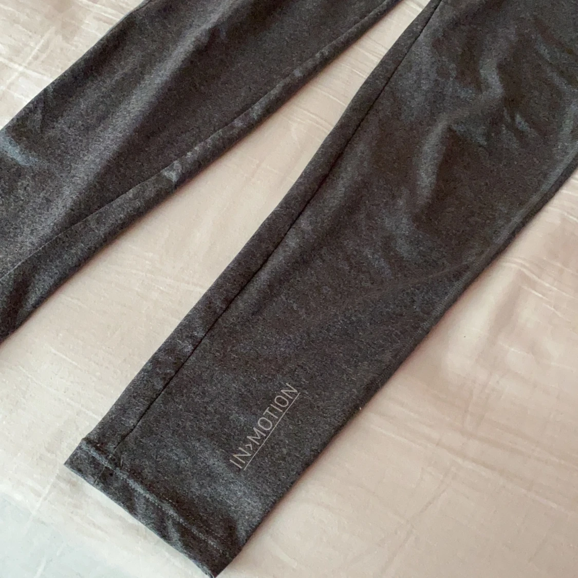 Grå högmidjade löpartights - 90