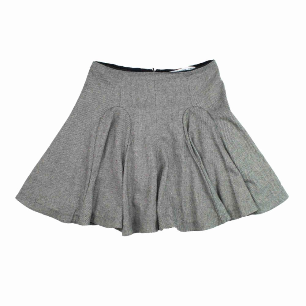 & other stories wool blend flounce skirt in grey SIZE Label: 36, fits best XS-S Measurements (flat): length: 44 waist: 35 Price is final! Free shipping! Ask for the full description! No returns!. Kjolar.