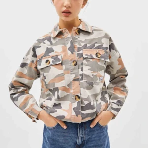  - Säljer denna fina jacka från Bershka🌟💕🌟💕 bra skick!