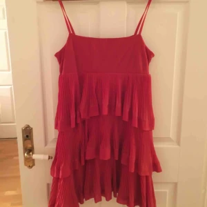  - Klänning använd en gång