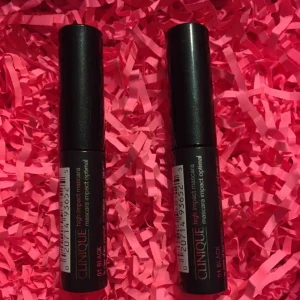  - Oanvända mascaror från clinique. 70kr styck eller båda för 100kr