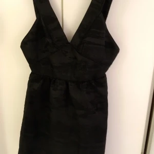 Ny klännning - Hm storlek 36.oanvänd
