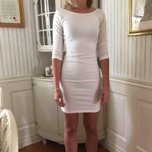  - Supersnygg klänning från BikBok!! Köparen står för frakt 🤠