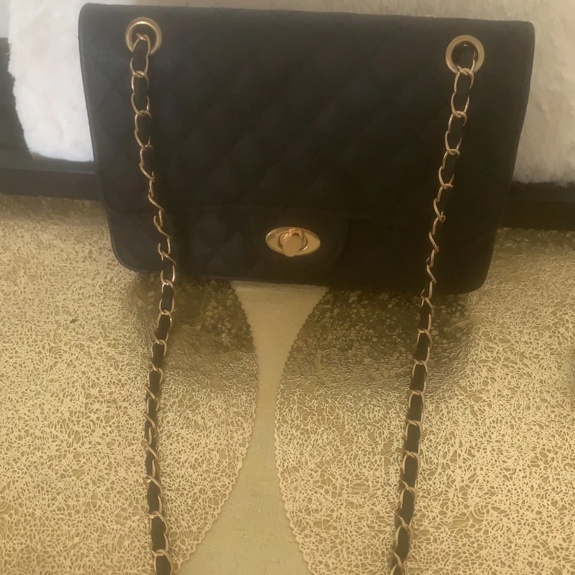 En helt vanlig väska men fin  - 91