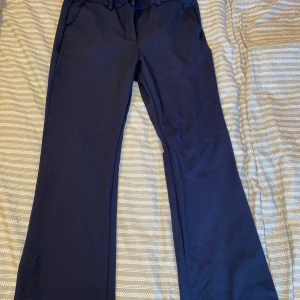 Fiveunits  - Byxor ifrån fiveunits storlek 25. Byxorna är aldrig använda 