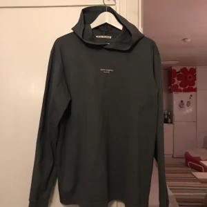 Acne Hoodie - Nypris 2500