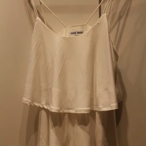  - Linne från Vero Moda. Använd endast en gång. Pris kan diskuteras 