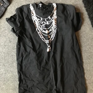 Cool tröja  - Från dollskill