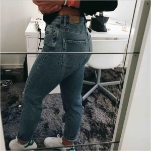  - boyfriend jeans som sitter riktigt bra på