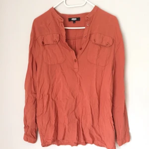  - Fin skjorta från bikbok! 