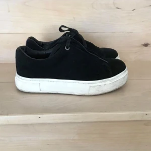  - Eytys mother suede. Använda 2 gånger 