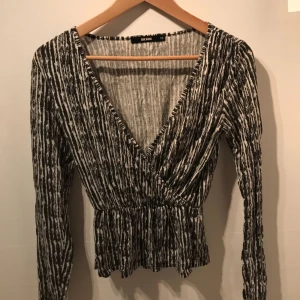  - Fest topp v ringad, använd fåtal gånger 