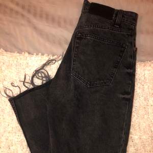 Ett av mina favorit jeans, men säljes då de är för små och hellre vill att de kommer till användning