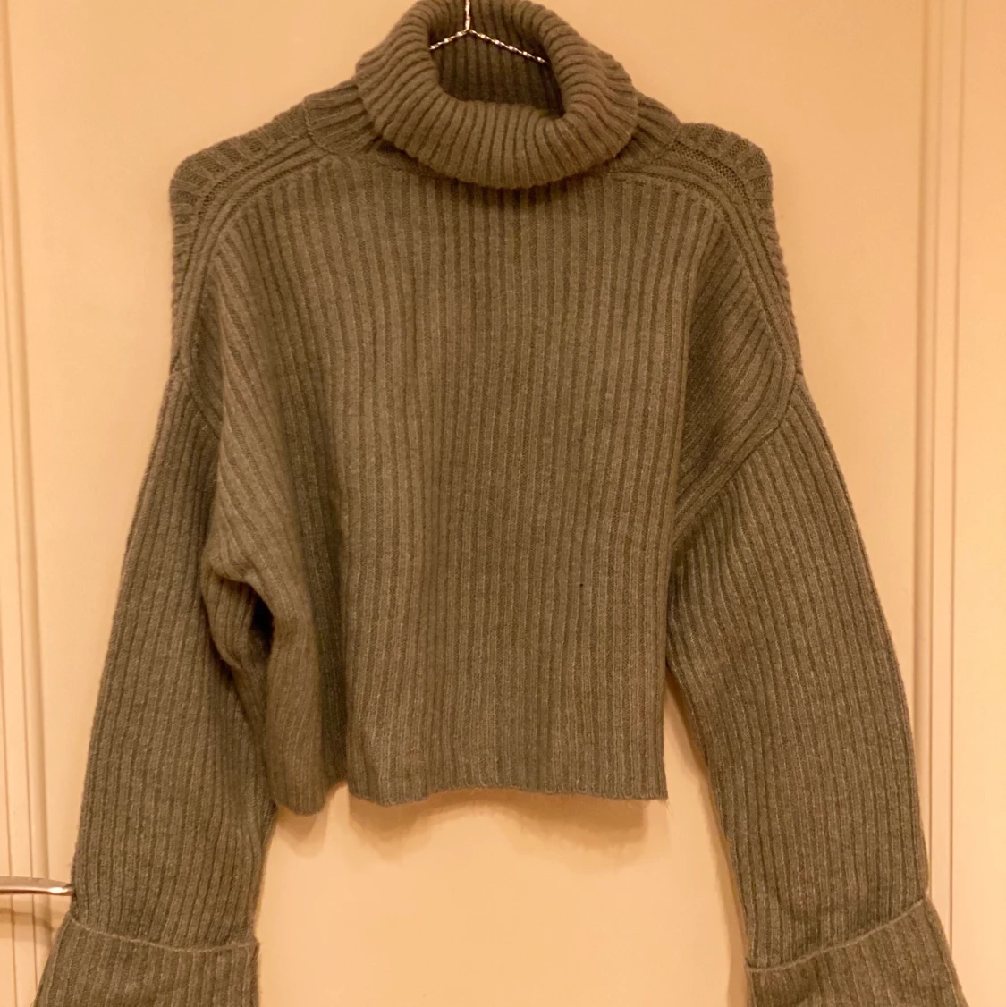 Grön tjocktröja stl. XS