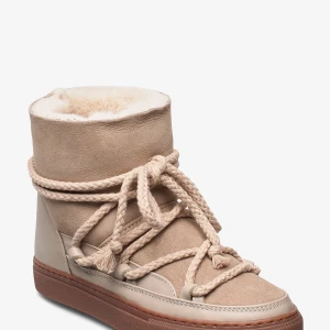 Inuikii - Super dina inukii perfekta för vintern storlek 38 nypris 2500 