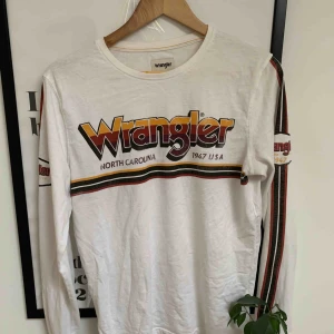  - Favvisen! Tyvärr passar jag inte i vitt. Sparsamt använd. 