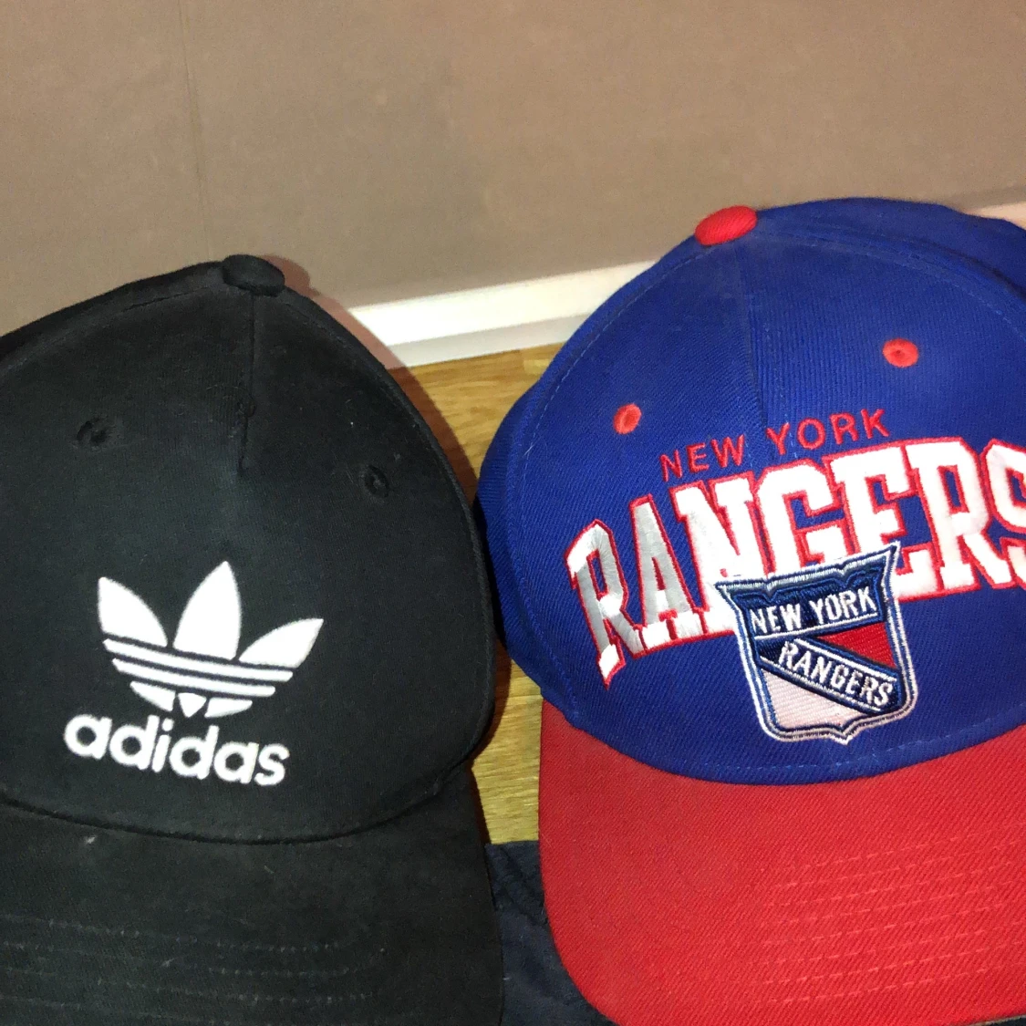 Kepsar adidas/newyork rangers - 90