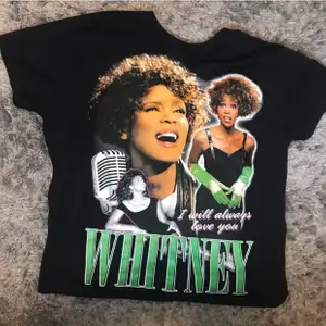 Tryck av Whitney Houston, bara testad då jag köpte utan att testa och den var för stor