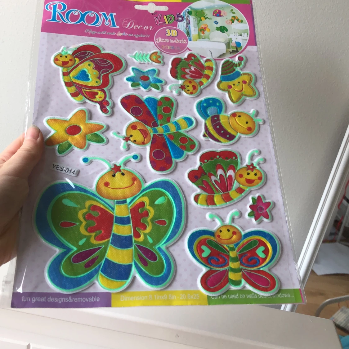 Klistermärken som lyser i mörkret!