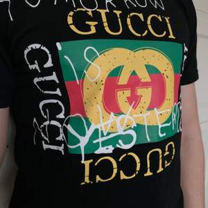 Gucci t-shirt i bra och fint skick. 