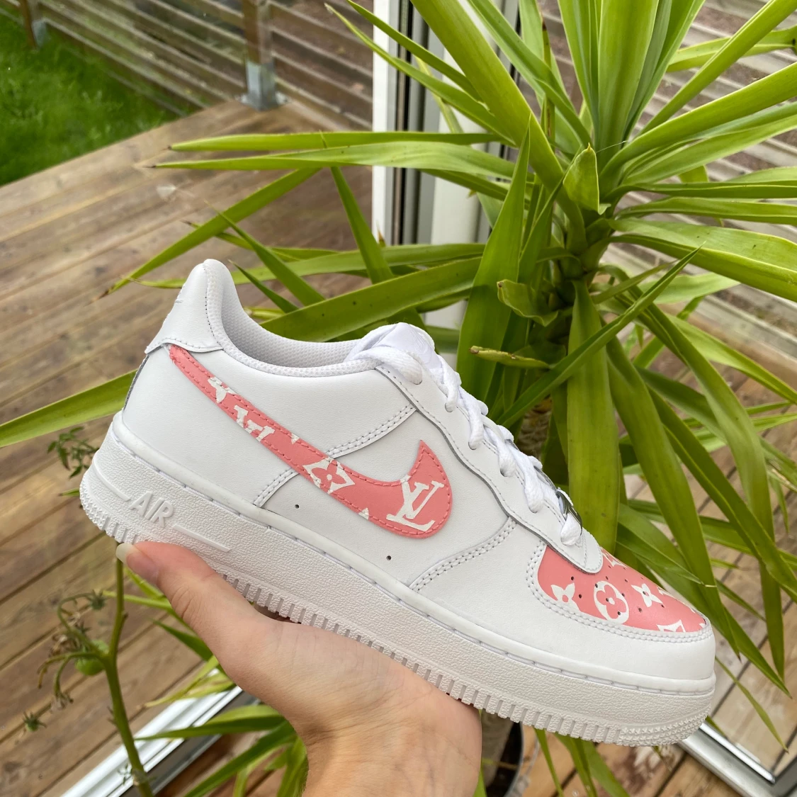 Custom Nikes!!😇🦋✨ - 91