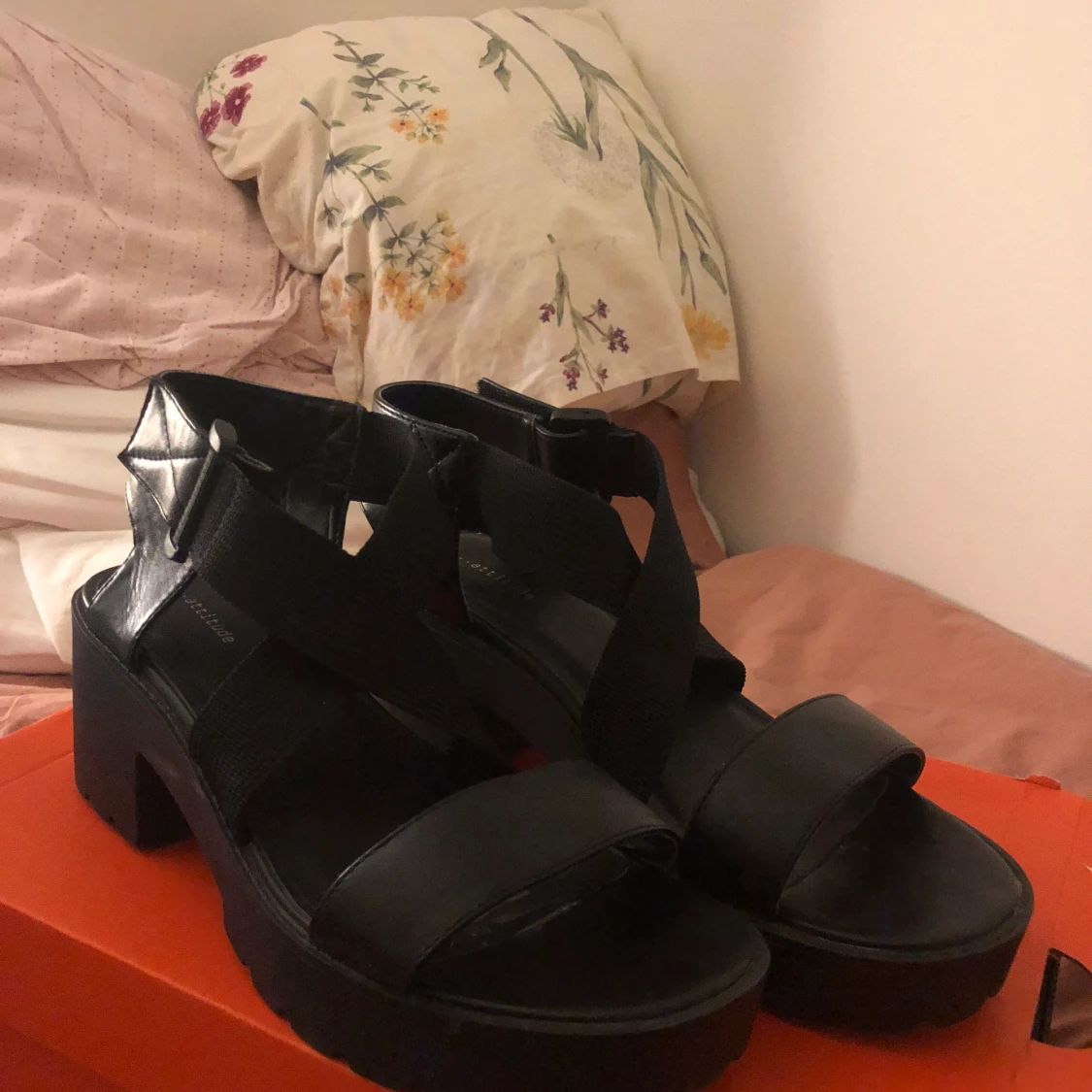 Svarta skor i storlek 39 - 90