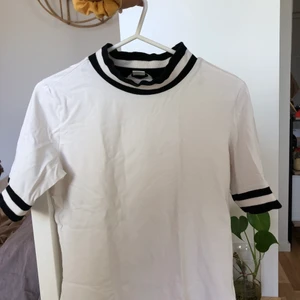 Black and white  - Turtle neck :)