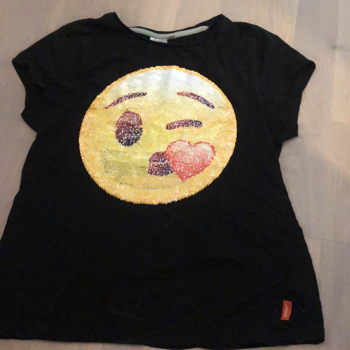 Emoji tröja ( barn )  - 90