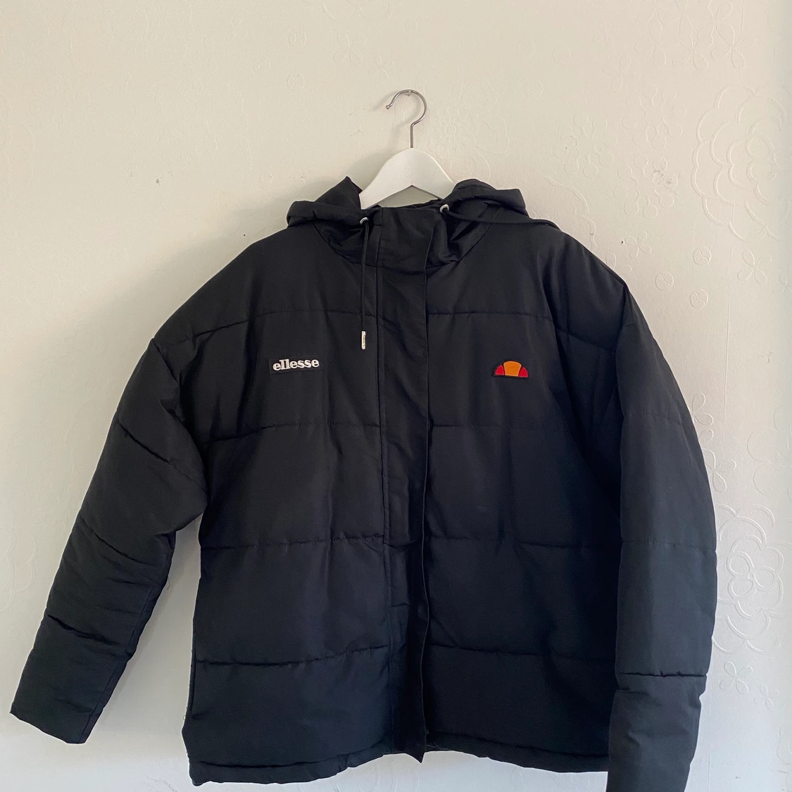 Vinterjacka svart från Elesse