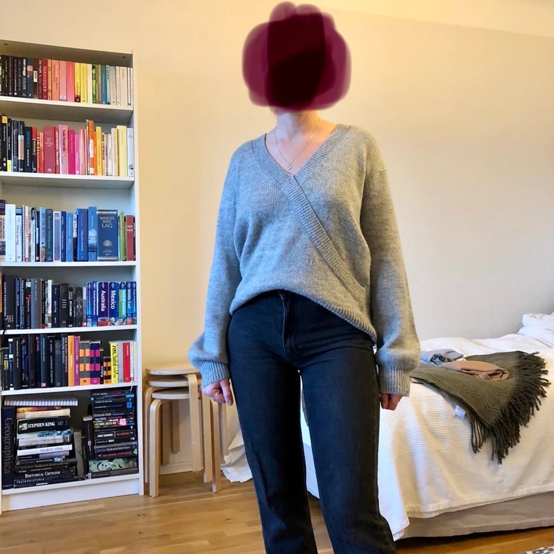 Grå stickad tröja - 90