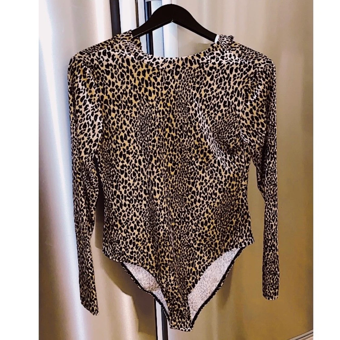 Topp med öppna rygg