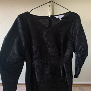Dress from & Other Stories - Beautiful dress from & Other Stories. Size 42, small in size. Used once, so its like new✨ New price was 899 SEK. 