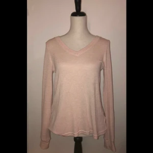 Tröja strl XS - Tunn stickad tröja från Cubus i strl XS