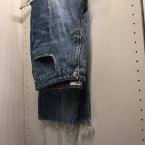 Raka jeans - Köpare betalar frakt❤️