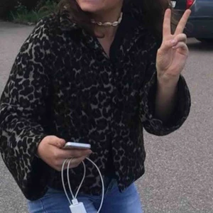  - Säljer min leopard jacka jätte fint skick!!