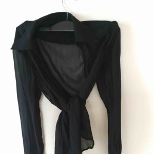  - See through blouse. Looks beautiful over a top, be creative and free in how u wear it🖤🖤