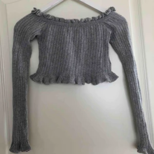  - Söt topp från madlady baraxlad 