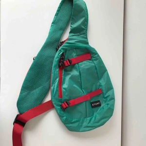  - Fet väska från Carlings, bra skick!! Frakt tillkommer 