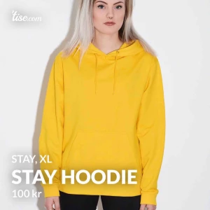  - STAY hoodie från carlings  Använt 1 gång ordinarie pris 300 Storlek XL  