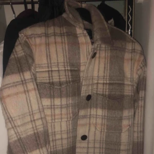  - Nyskick använd endast 1 gång.  Superfin på.  Betalade 700kr för den ny. 