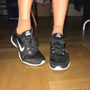  - Superbekväma springskor! Bra skick 