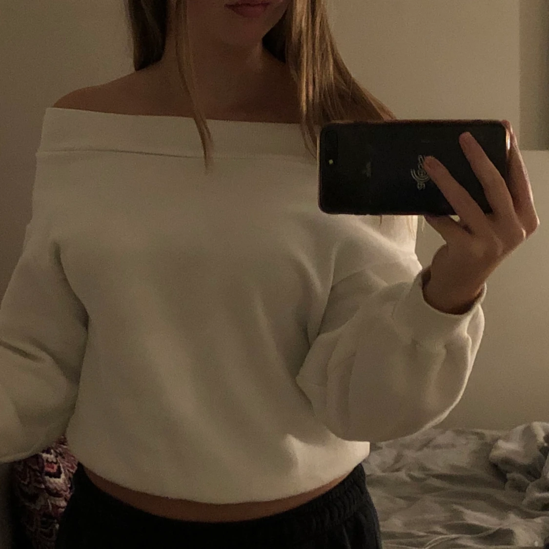 Offshoulder tröja
