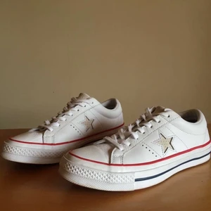 One stars - Skitfeta converse onestars använda bara en gång