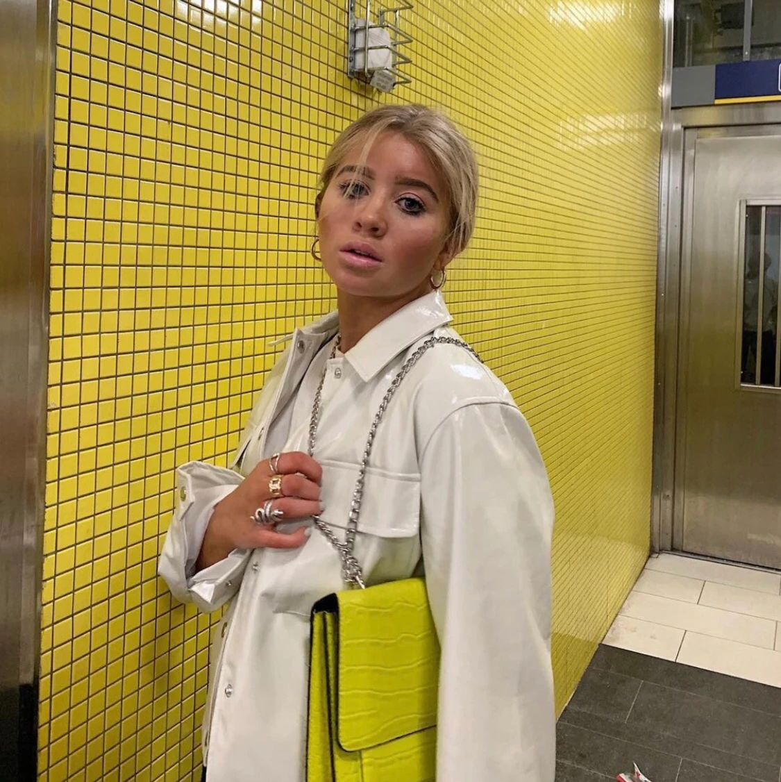 Intressekoll på jacka från Nelly - 90