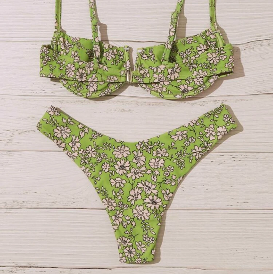 Super fin oanvänd bikini - 90