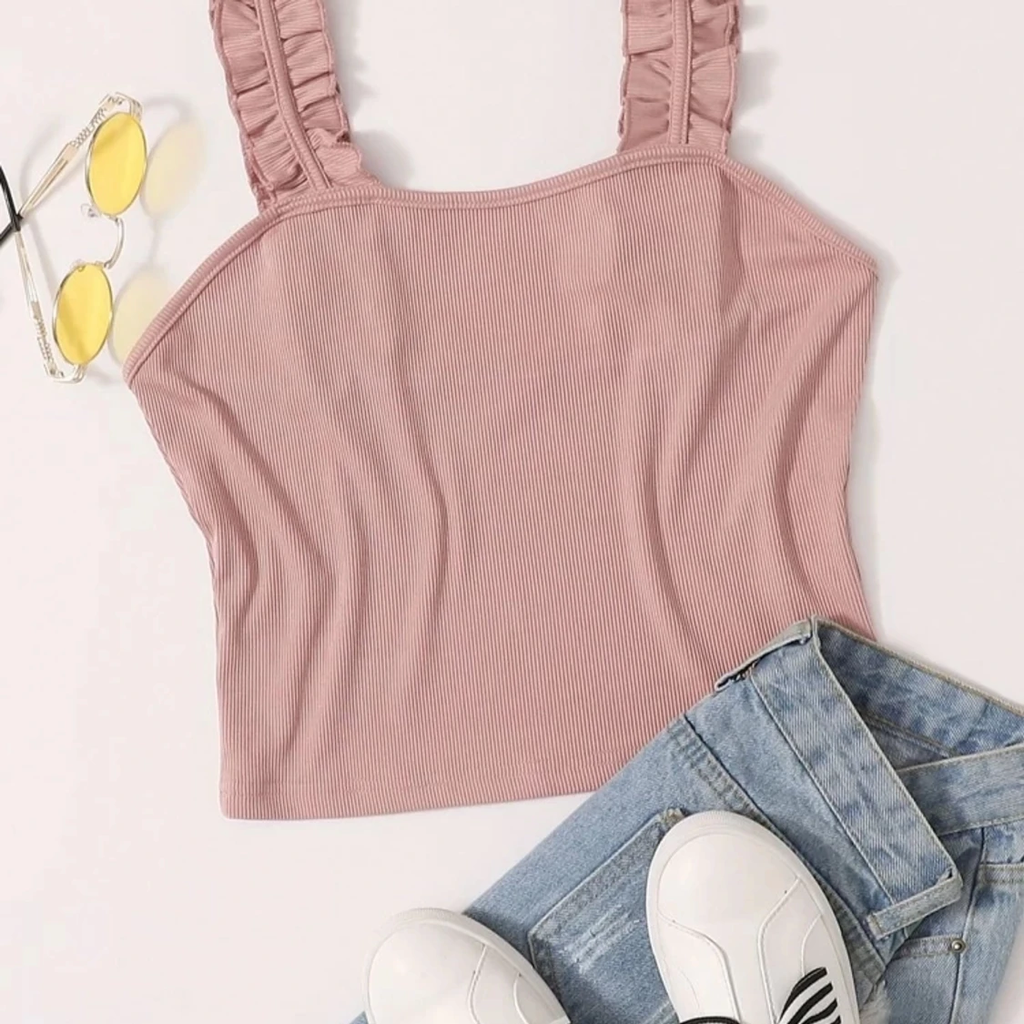 Superskönt linne från shein. 