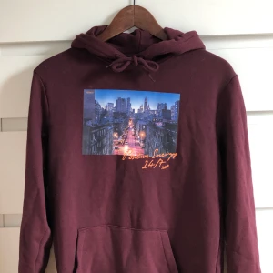 Hoddie - En skön hoddie som inte används alls ! Fläckfri 